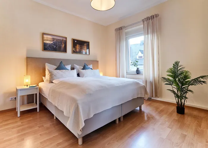 Marx City-Apartment Trier Zentrum - Fuer Geschaeftsreisende Und Paare